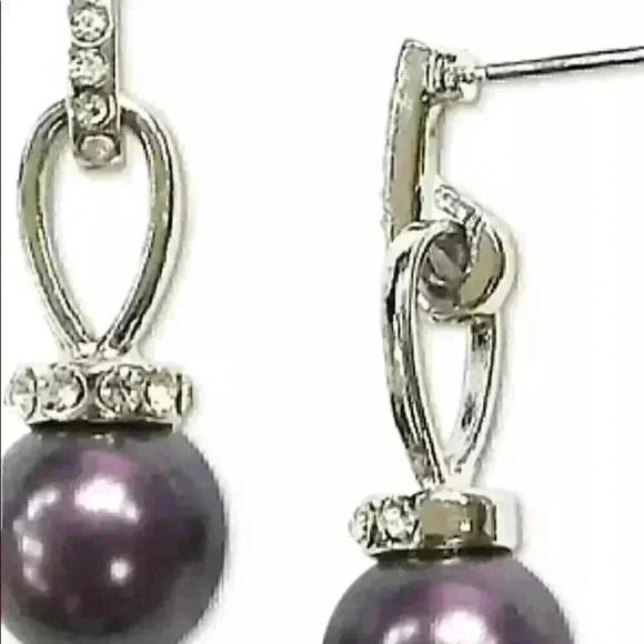 Charter Club new SilverTone Pave Faux Pearl Ear - Picture 2 of 2